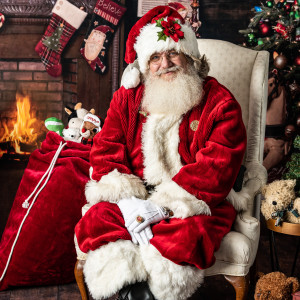 Santa Roger - Santa Claus / Storyteller in Boys Ranch, Texas