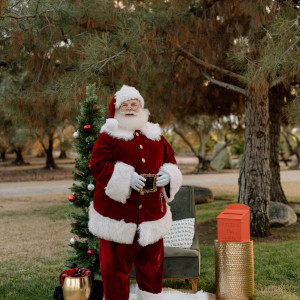 Santa Ron Gooler - Santa Claus in Riverdale, California