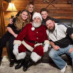 Santa Ted B - Santa Claus / Holiday Party Entertainment in Waukegan, Illinois