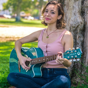 Sarah Lightman - Singing Guitarist / Wedding Musicians in Phoenix, Arizona