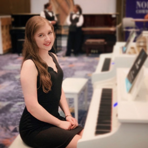 Sarah Mahoney - Pianist in Seattle, Washington