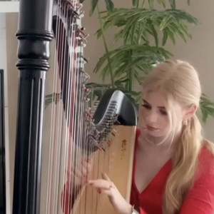 Sarah Wood Utah Professional Harpist