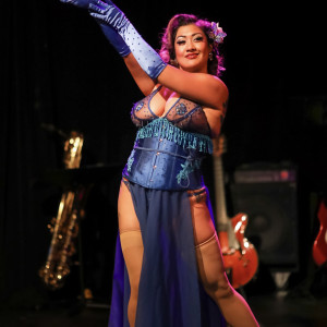 Satira Sin Burlesque - Burlesque Entertainment / Jazz Singer in Portland, Oregon