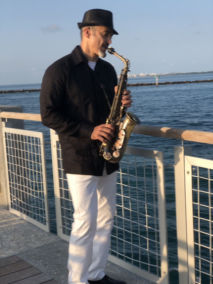 Hire Saxy time - Saxophone Player in Miami Gardens, Florida