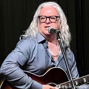 Scott Detweiler - Singing Guitarist in Woodland Hills, California