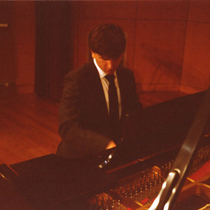 Sen Valeski - Pianist in Jacksonville, Florida