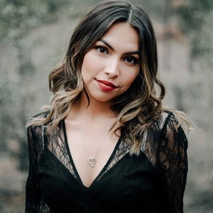 Serena Nicolle - Singer/Songwriter in Phoenix, Arizona