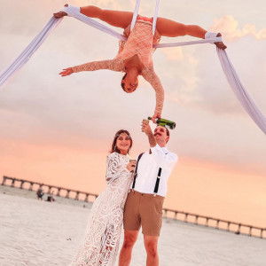 Flying With Ease Entertainment - Aerialist in Tallahassee, Florida