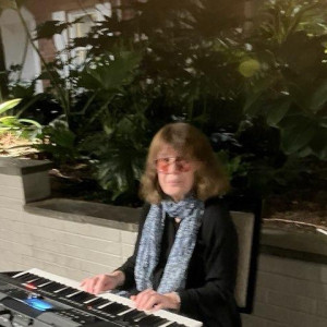 Sherry Steiner - Pianist in Housatonic, Massachusetts