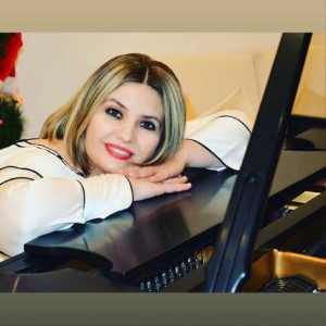 Shushana pianist