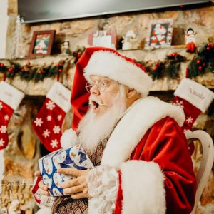 "Santa Claus" authentic real beard Kris Kringle - Santa Claus in Dunellen, New Jersey