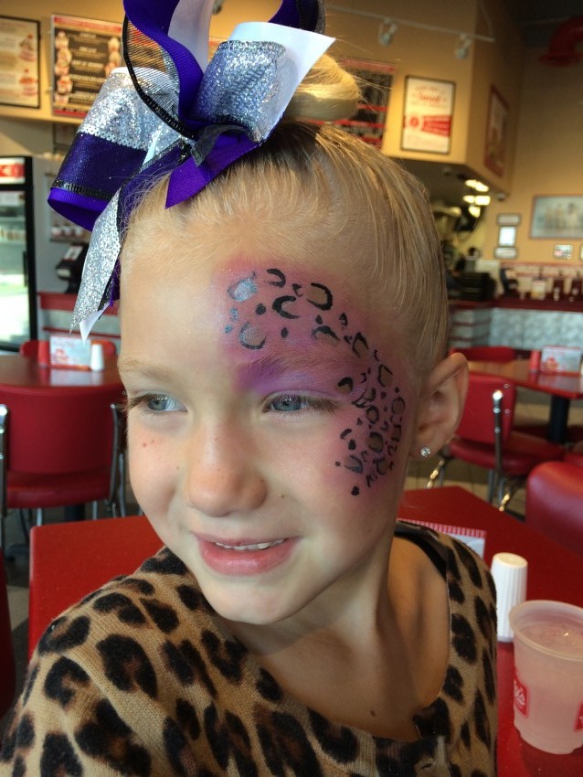 Hire "Silly Lily Face Painting" Clown in Oklahoma City, Oklahoma