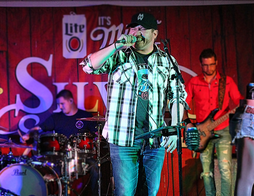 Hire Silver Lake Band Country Band in Decatur, Illinois