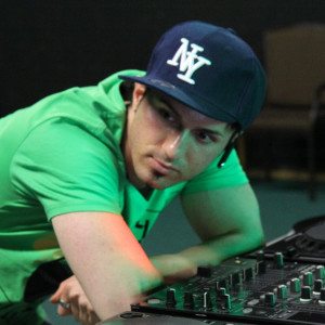 Simon - Mobile DJ / Outdoor Party Entertainment in Springfield, Missouri