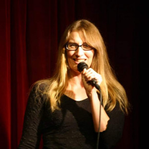 Sindi Somers - Stand-Up Comedian in Seattle, Washington