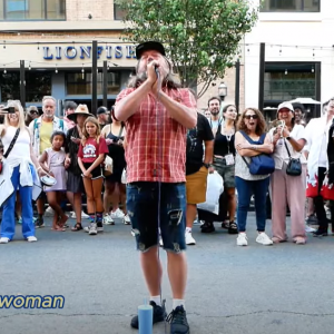 Sing On Street - Street Performer in Santa Monica, California