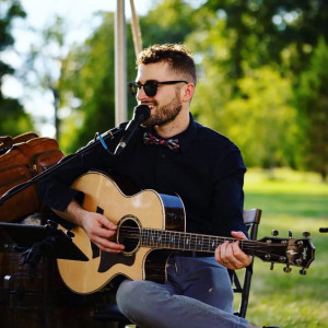 Singer/Songwriter for Weddings/Events! - Singing Guitarist / Funeral Music in Fairfax, Virginia