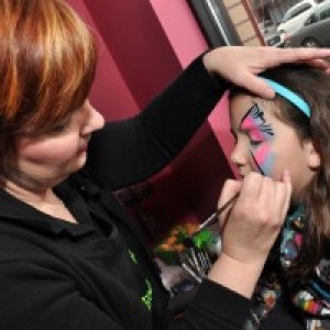 Sister Act Face Painting - Face Painter / Outdoor Party Entertainment in Overland Park, Kansas