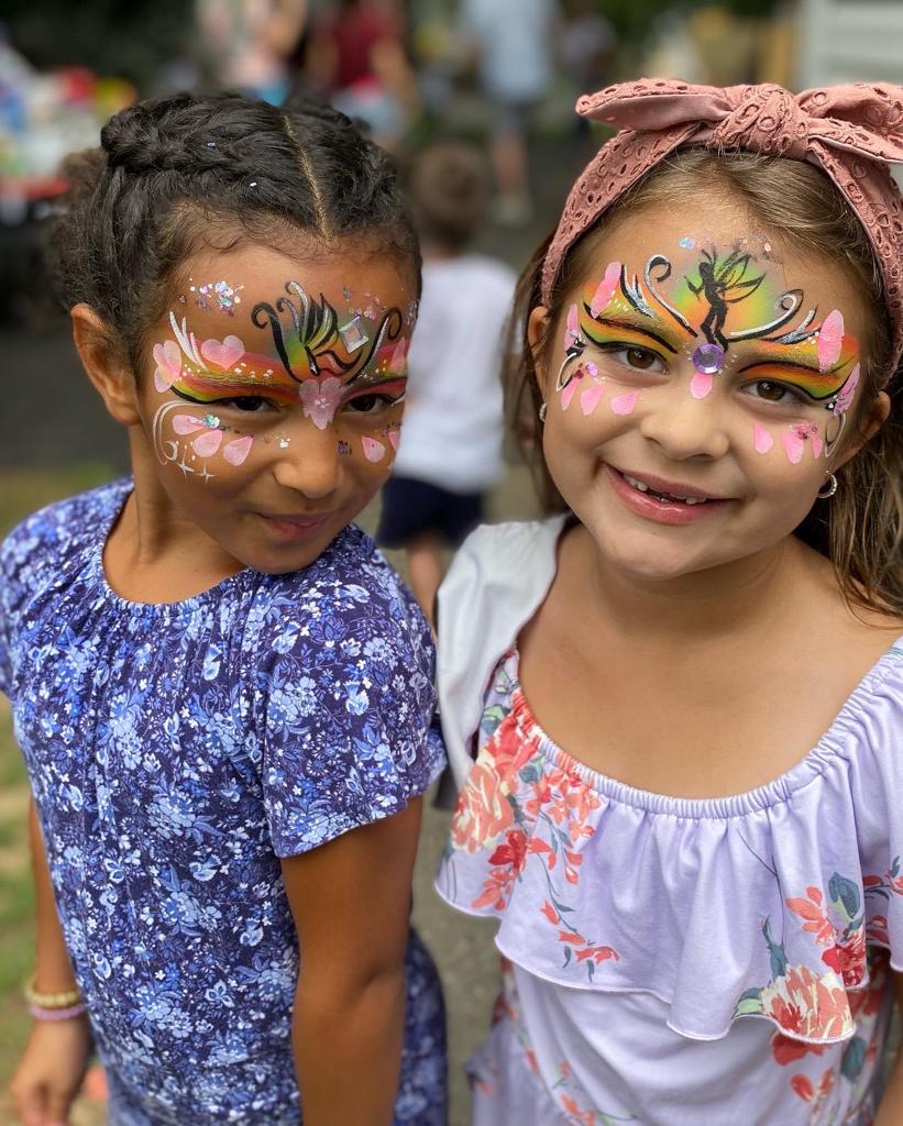 Hire Smiley Face Painting & Ballon Decor Face Painter in Manassas