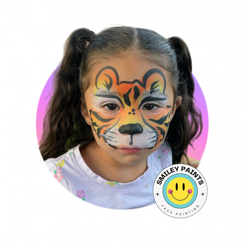 Gallery photo 1 of Smiley Paints Face Painting