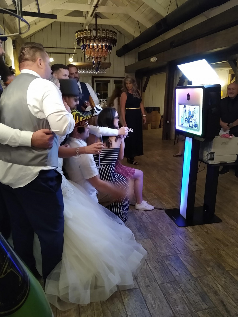 Hire Snapshot Photo Booth Photo Booths in Scottsdale, Arizona