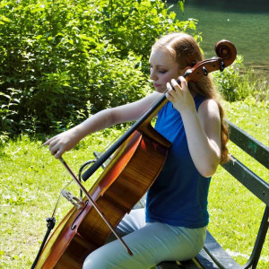 Solo Cello - Cellist / Wedding Musicians in Rochester, New York
