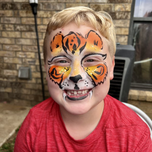 Sonrisas Face Painting - Face Painter / Halloween Party Entertainment in Irving, Texas