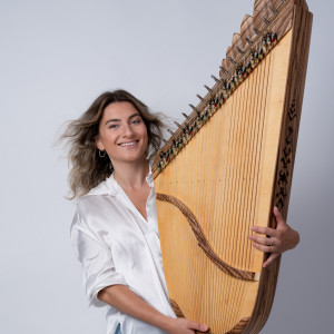 Simona Smirnova - harpist and singer