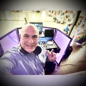 Sound Express Entertainment - Mobile DJ in Apple Valley, California