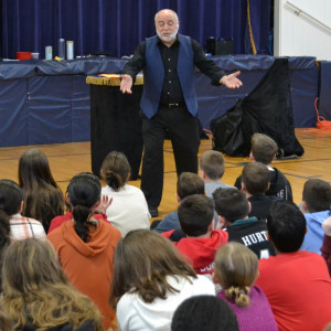 South Jersey Magic - Magician / Holiday Party Entertainment in Mullica Hill, New Jersey