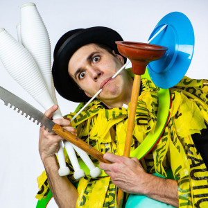 Spencer Sprocket - Juggler / Comedy Magician in Portland, Oregon