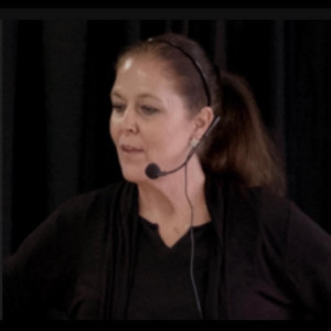 Teresa Hill-Putnam: Spotlight Performers - Motivational Speaker in Burbank, California