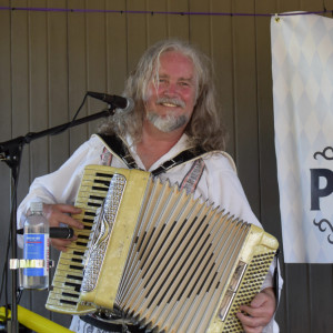 Squeezebox Hero - Accordion Player / Strolling Table in Las Vegas, Nevada