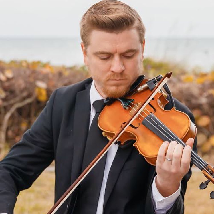 Hire SRQ Violinist Violinist in Sarasota, Florida