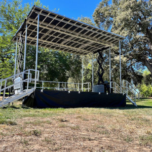 Stagetainer - Portable Floors & Staging in Sacramento, California