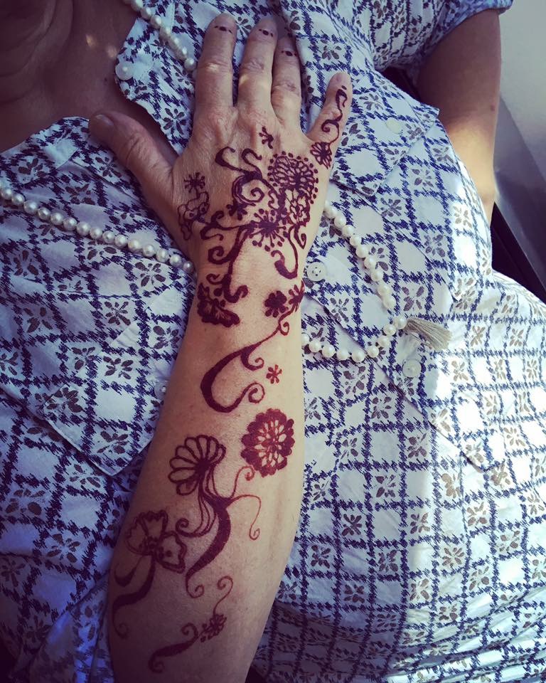 Hire Starbuzz Mehendi Henna Henna Tattoo Artist in