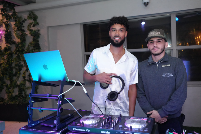 Hire Steel Drums by Aaron Mentos Steel Drum Player in Fort Lauderdale