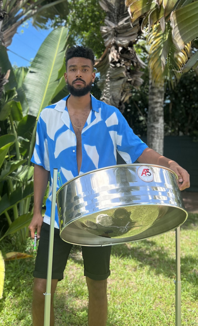 Hire Steel Drums by Aaron Mentos Steel Drum Player in Fort Lauderdale