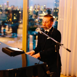 Steve Laureti Upscale Pianist-Singer / Dueling Pianos - Singing Pianist in Middletown, New York