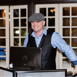 Steve Rayborn Music - Wedding DJ / Guitarist in West Blocton, Alabama