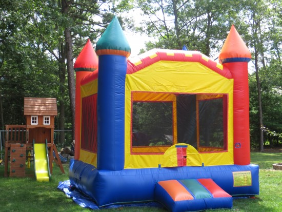 Gallery photo 1 of Steve's Bounce House