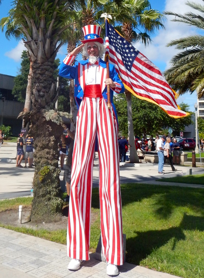 Hire Stilt Fun Stilt Walker in Orlando, Florida