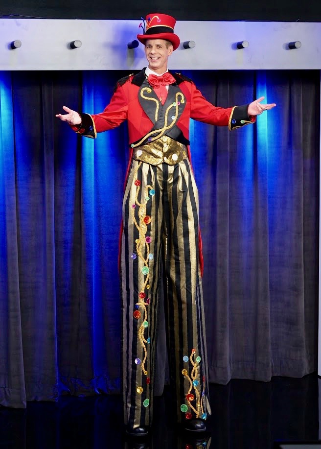 Hire Stilt Fun Stilt Walker in Orlando, Florida