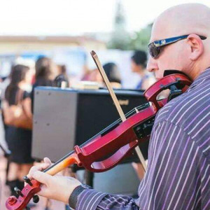 Strings-USA - Violinist / Steel Drum Player in Sunny Isles Beach, Florida