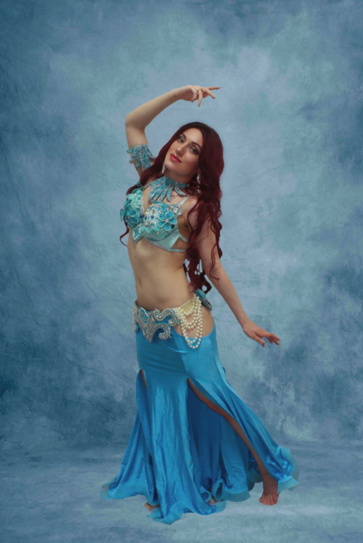 Gallery photo 1 of Sunset Belly Dance