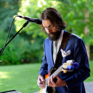 Grant Swift - Singing Guitarist / Wedding Musicians in Brooklyn, New York