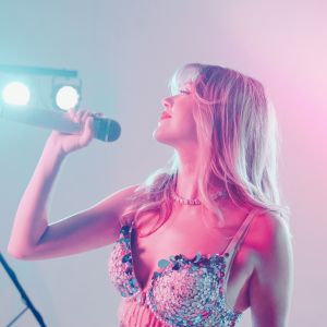 Swift Tribute Band - Taylor Swift Impersonator / Tribute Artist in Orlando, Florida