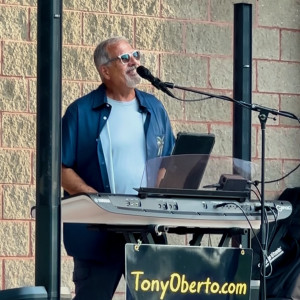 Tony Oberto - One Man Band in Naples, Florida