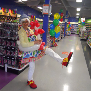 Sylvia The Balloon Lady - Balloon Twister in Vancouver, British Columbia