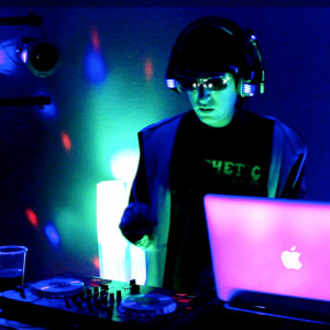 Synthetic Skyline [DJ] - Mobile DJ in Upland, California